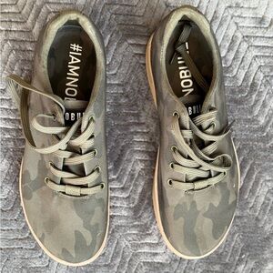NOBULL Green Camouflage Men's/Womans Sneakers; Never been worn